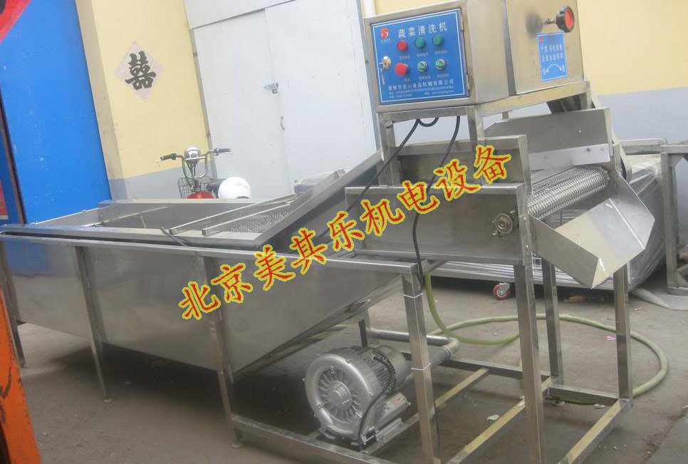 2GH510/1.6kw高壓鼓風(fēng)機(jī)用于蔬菜清洗機(jī)配套現(xiàn)場圖